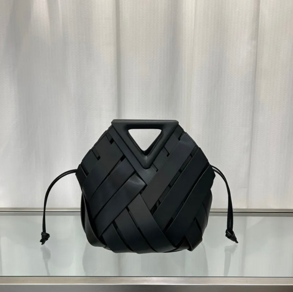 Triangle Magnetic Buckle Handbag Crossbody Women - My Store