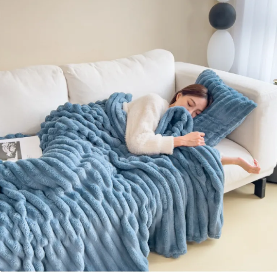 Soft Wind Bubble Velvet Blanket - My Store